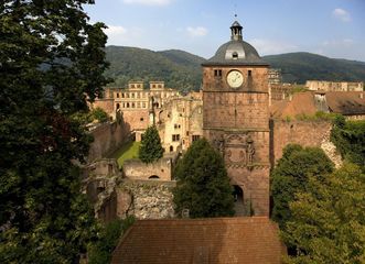 Ansicht des Torturms von Schloss Heidelberg