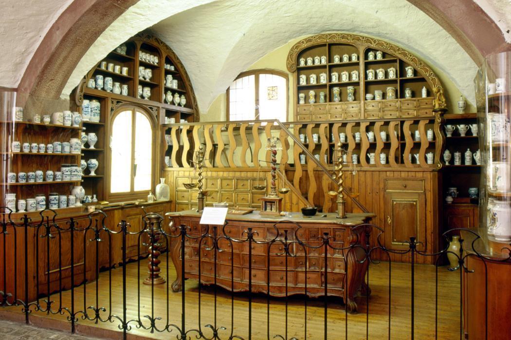Destilliergerät :: Museum im Alten Schloss Neckarbischofsheim