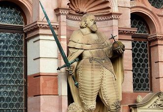 Statue of Prince-Elector Friedrich IV on the Friedrich’s Wing at Heidelberg Castle