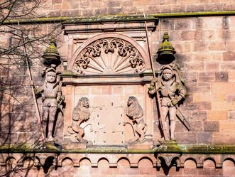 Schloss Heidelberg, Torriesen am Torturm 