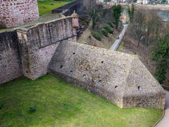 Schloss Heidelberg, Spitzkasematte