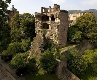 Vue du bâtiment de la tour du Choux du château de Heidelberg 