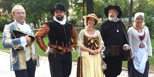 Tour guides at Heidelberg Castle 