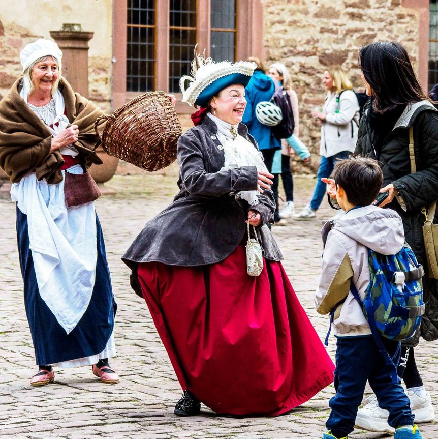 Schloss Heidelberg, Event, Frühlingserwachen, Kostümführerin  